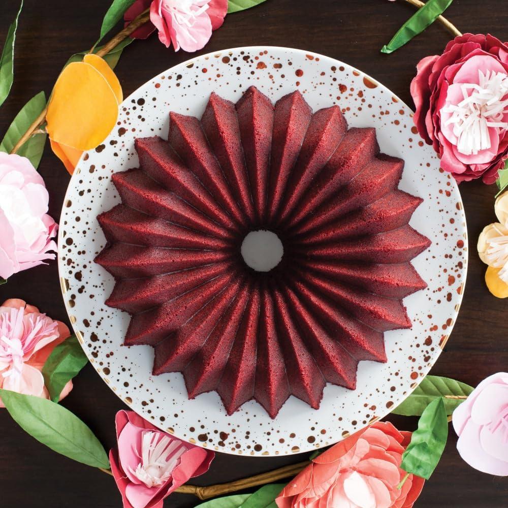 imageNordic Ware Brilliance Bundt 10 Cup GoldBundt 10Cup