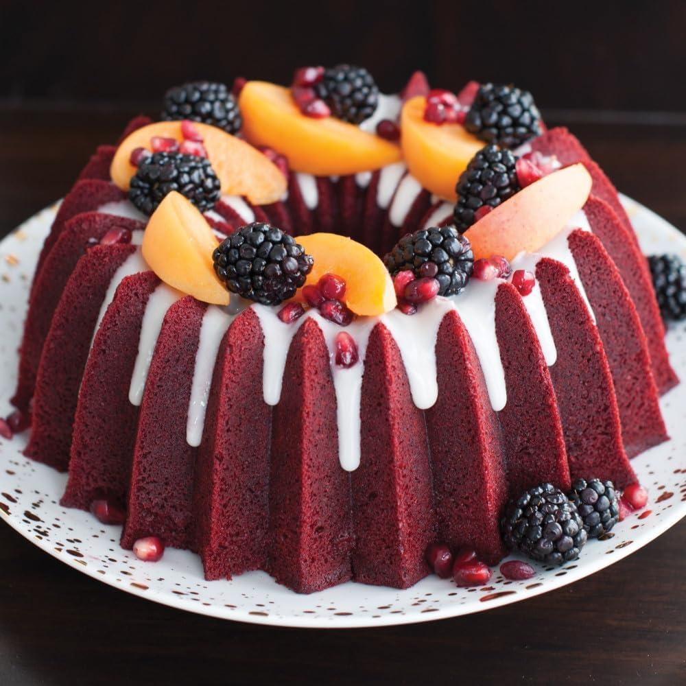 imageNordic Ware Brilliance Bundt 10 Cup GoldBundt 10Cup