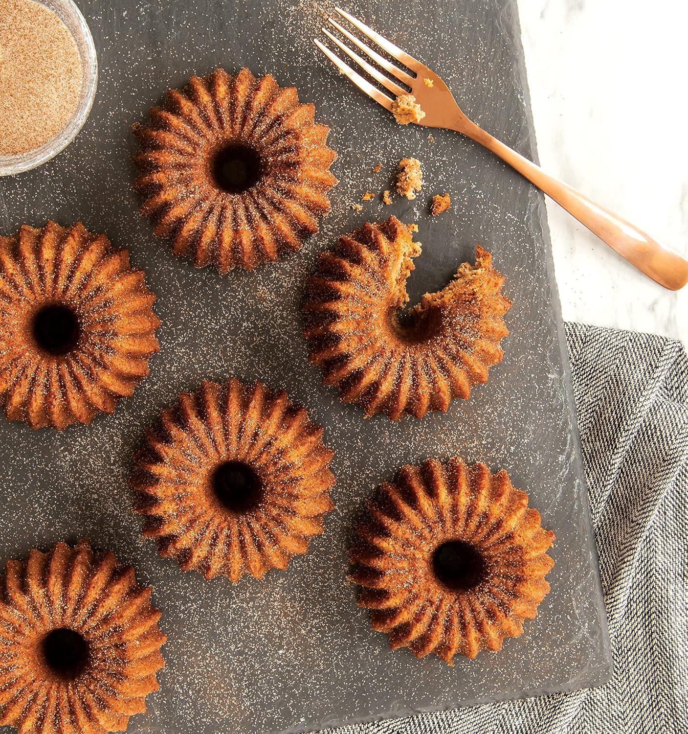 imageNordic Ware Brilliance Bundt 10 Cup GoldBundtlette 5Cup