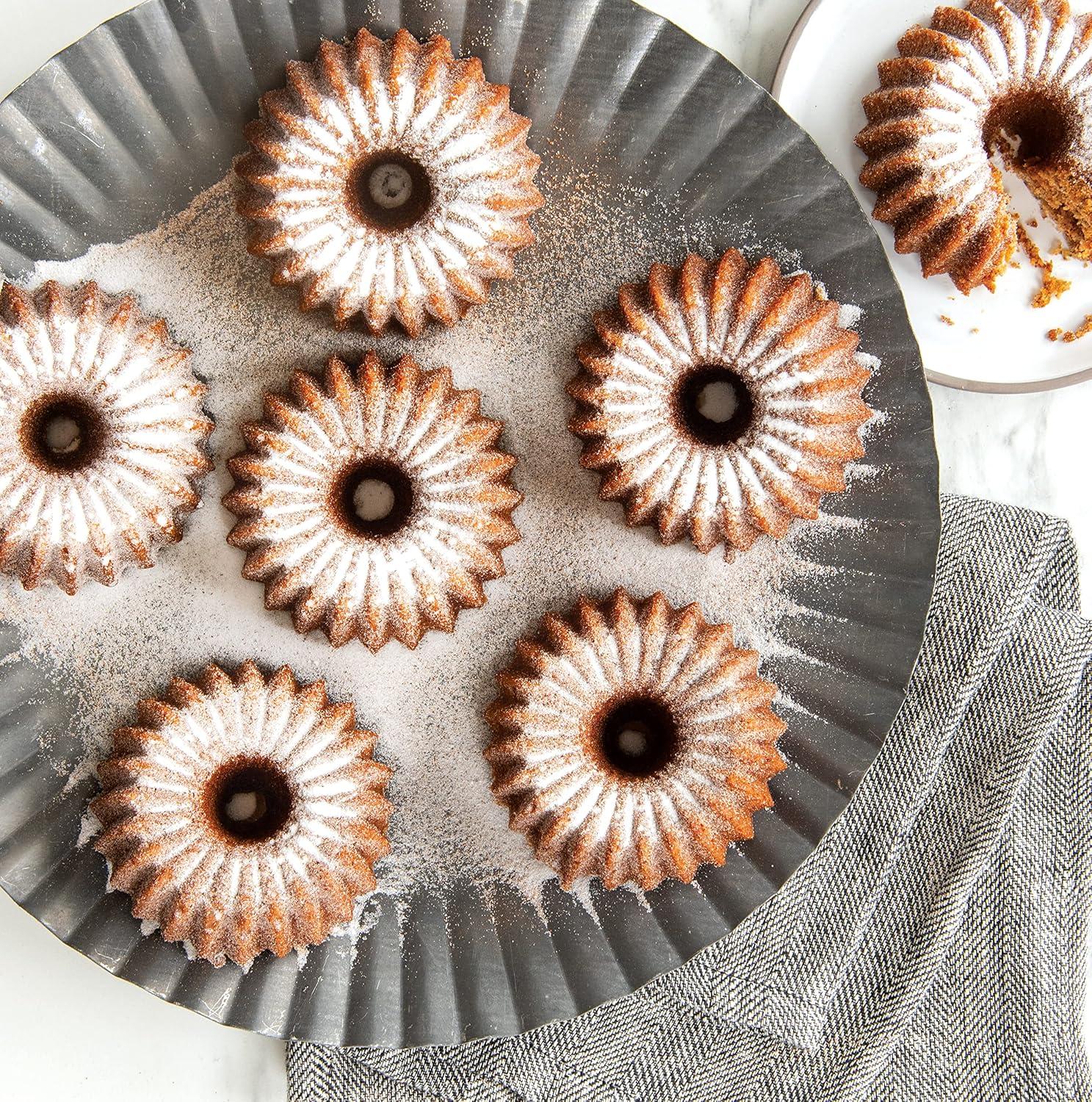 imageNordic Ware Brilliance Bundt 10 Cup GoldBundtlette 5Cup