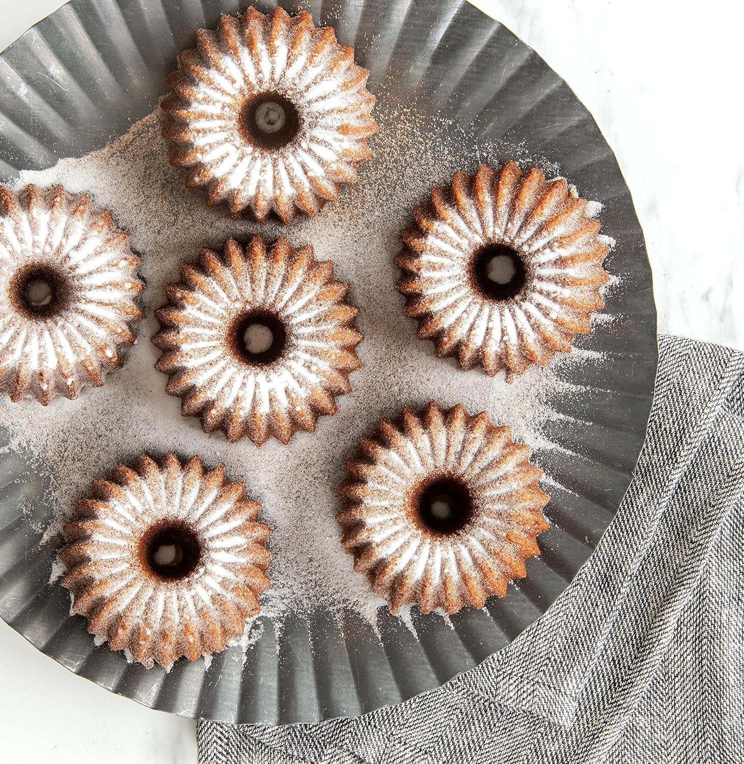 imageNordic Ware Brilliance Bundt 10 Cup GoldBundtlette 5Cup