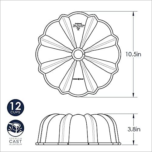 imageNordic Ware Original Bundt 12Cup SilverBronze
