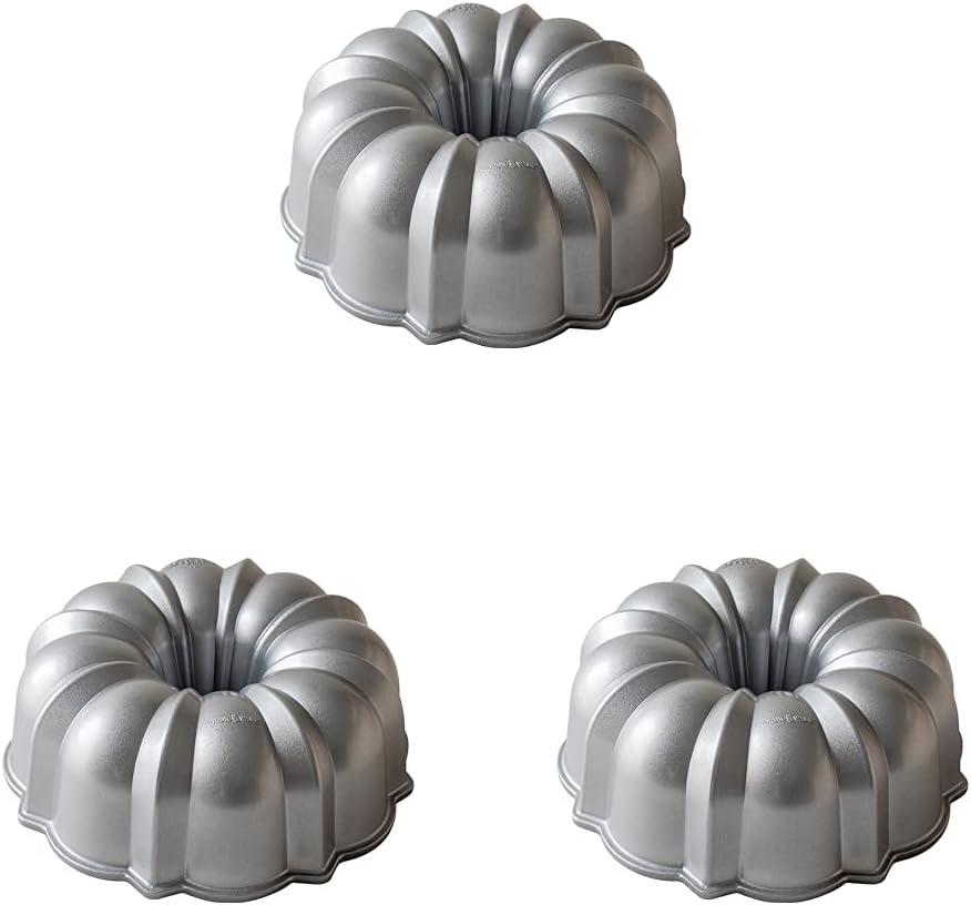 imageNordic Ware Original Bundt 12Cup SilverSilver