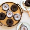 Nordic Ware Brilliance Bundt, 10 Cup, Gold(Bundtlette  5-Cup)