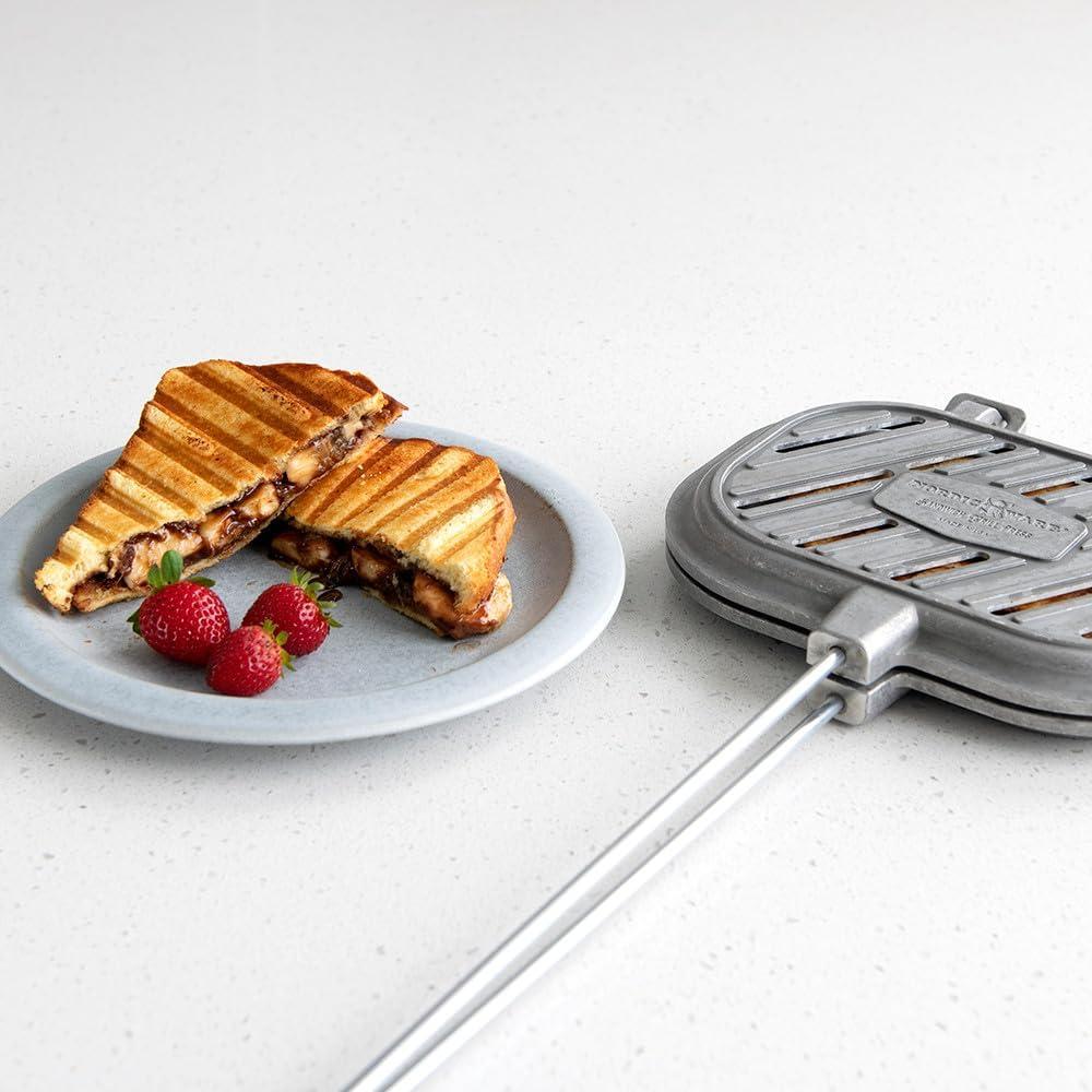 imageNordic Ware Campfire Pie Iron Cooker