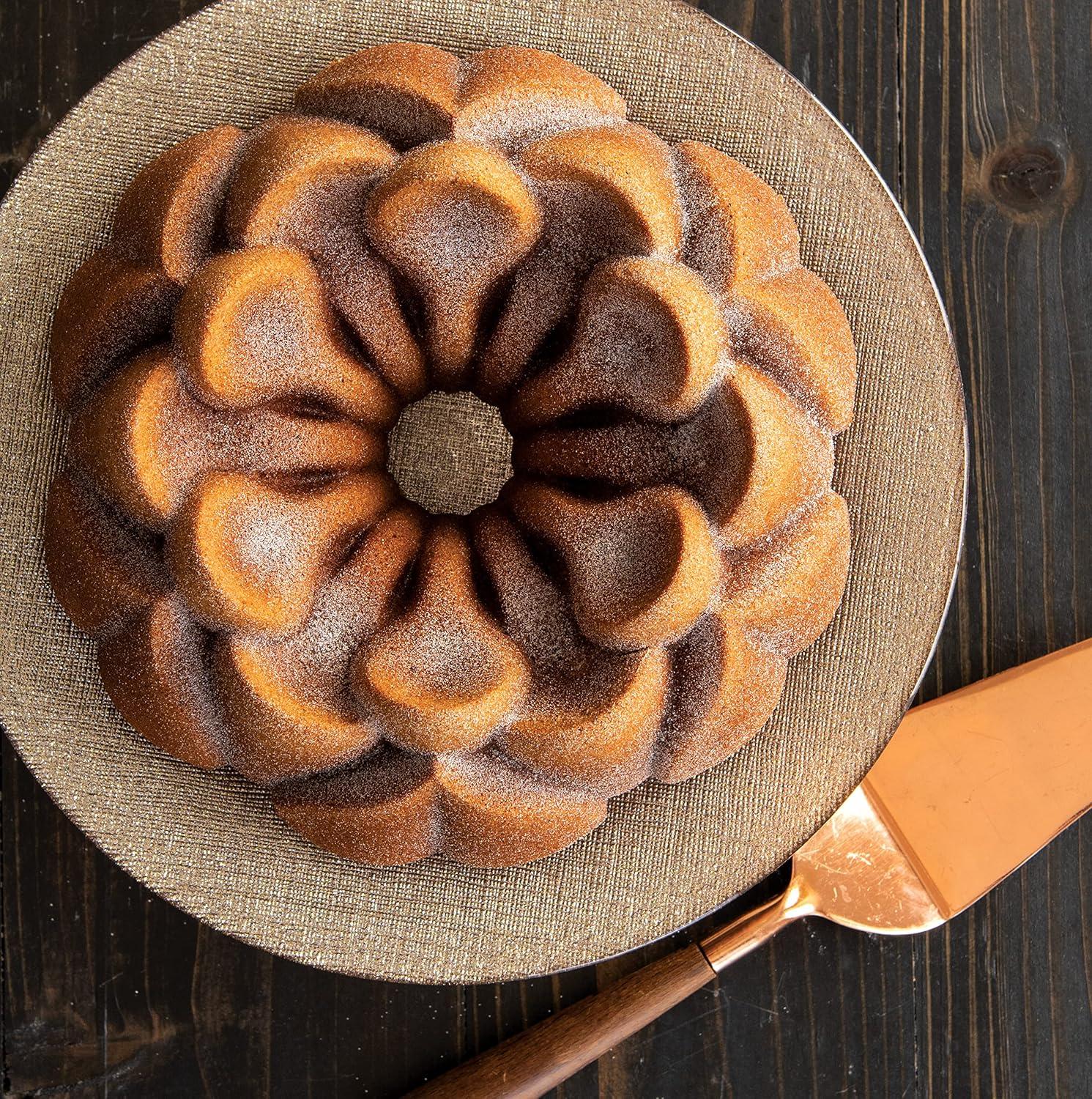 imageNordic Ware Floral Cakelet 3 Cups Toffee10 Cup