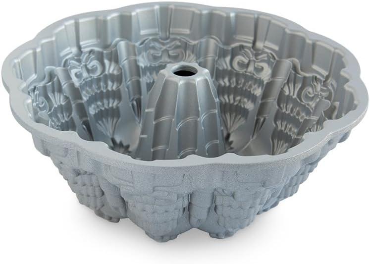 imageNordic Ware Verry Merry Bundt10 Cup