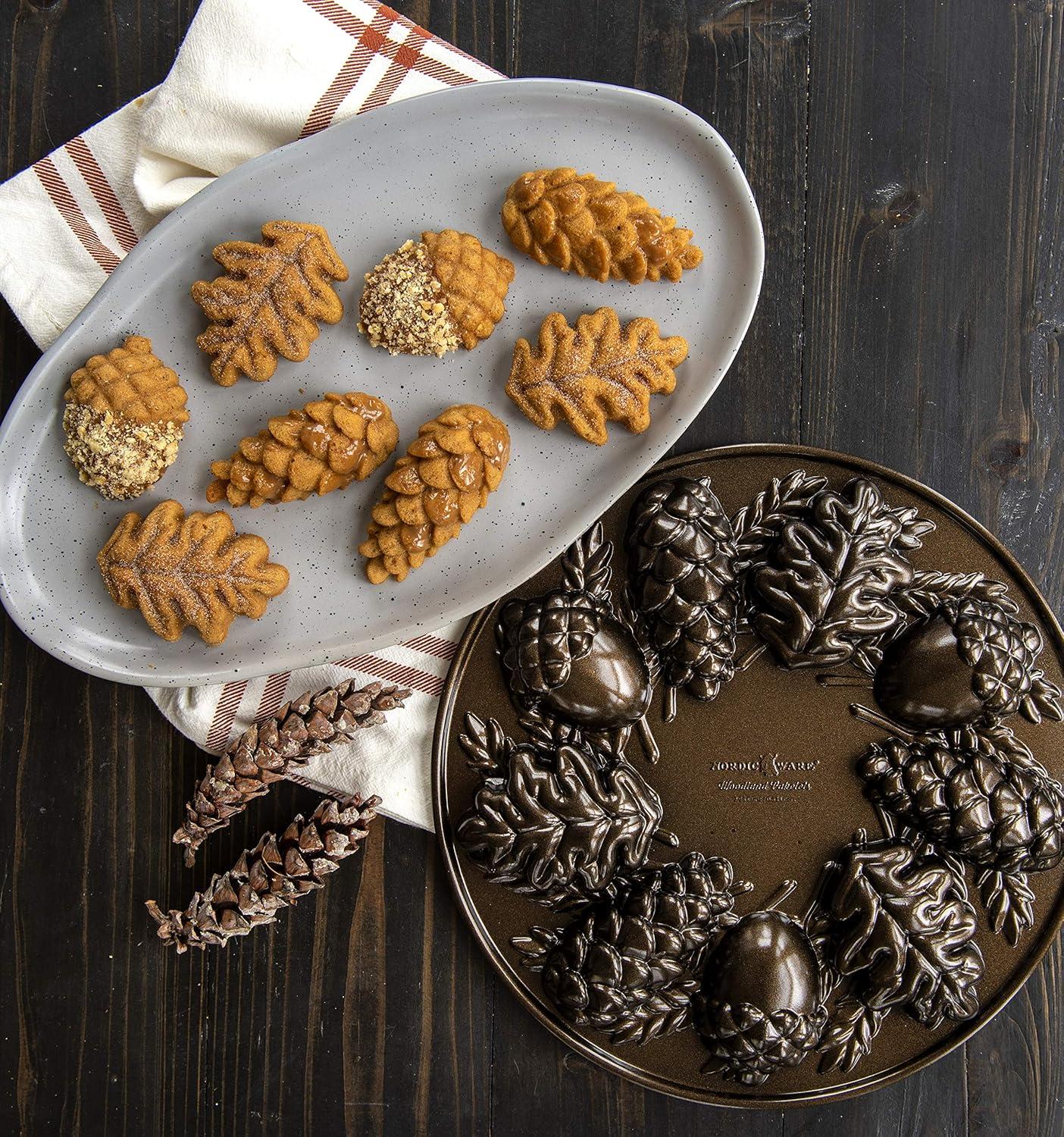 imageNordic Ware Woodland Cakelet