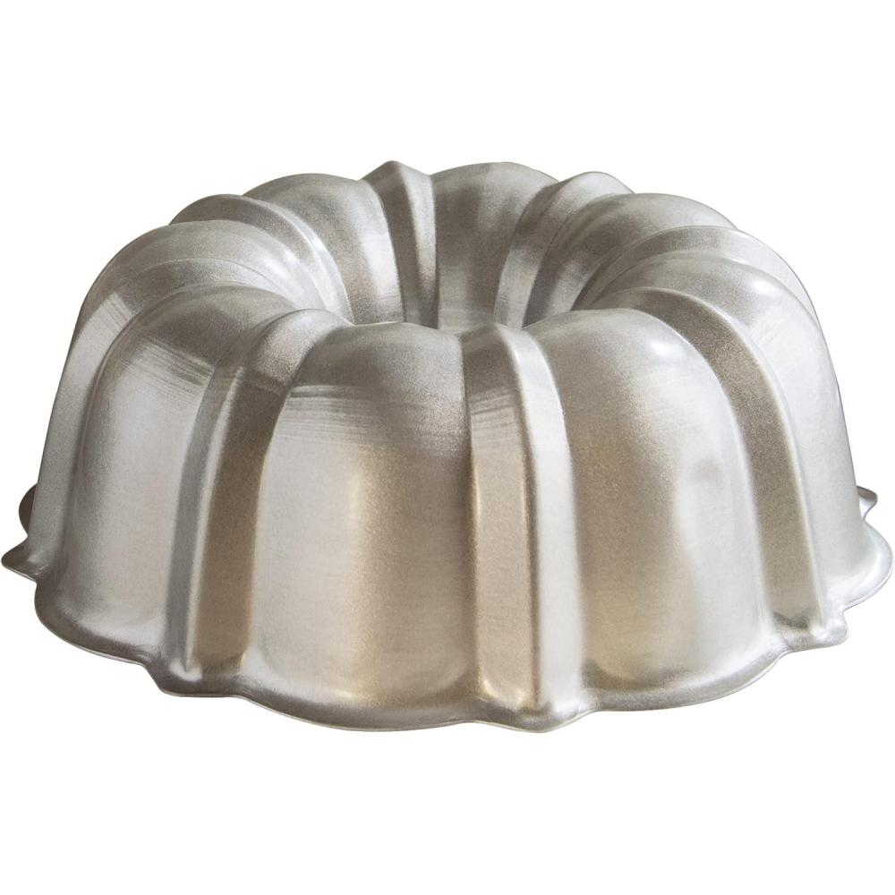 imageNordic Ware Treat Bundt Pan 12Cup125 cups