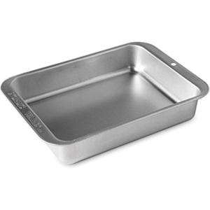 Nordic Ware Naturals Compact 5-Inch Pie Pan – Natural Uncoated Aluminum,Toaster Oven, Counter Ovens, Air Fryer and Broiler Safe, Personal Size(Compact Rectangular Pan)