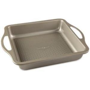 Nordic Ware Treat Nonstick 9 inch Round Cake Pan(9×9)