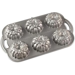 Nordic Ware Wreathlettes(4-Cup)