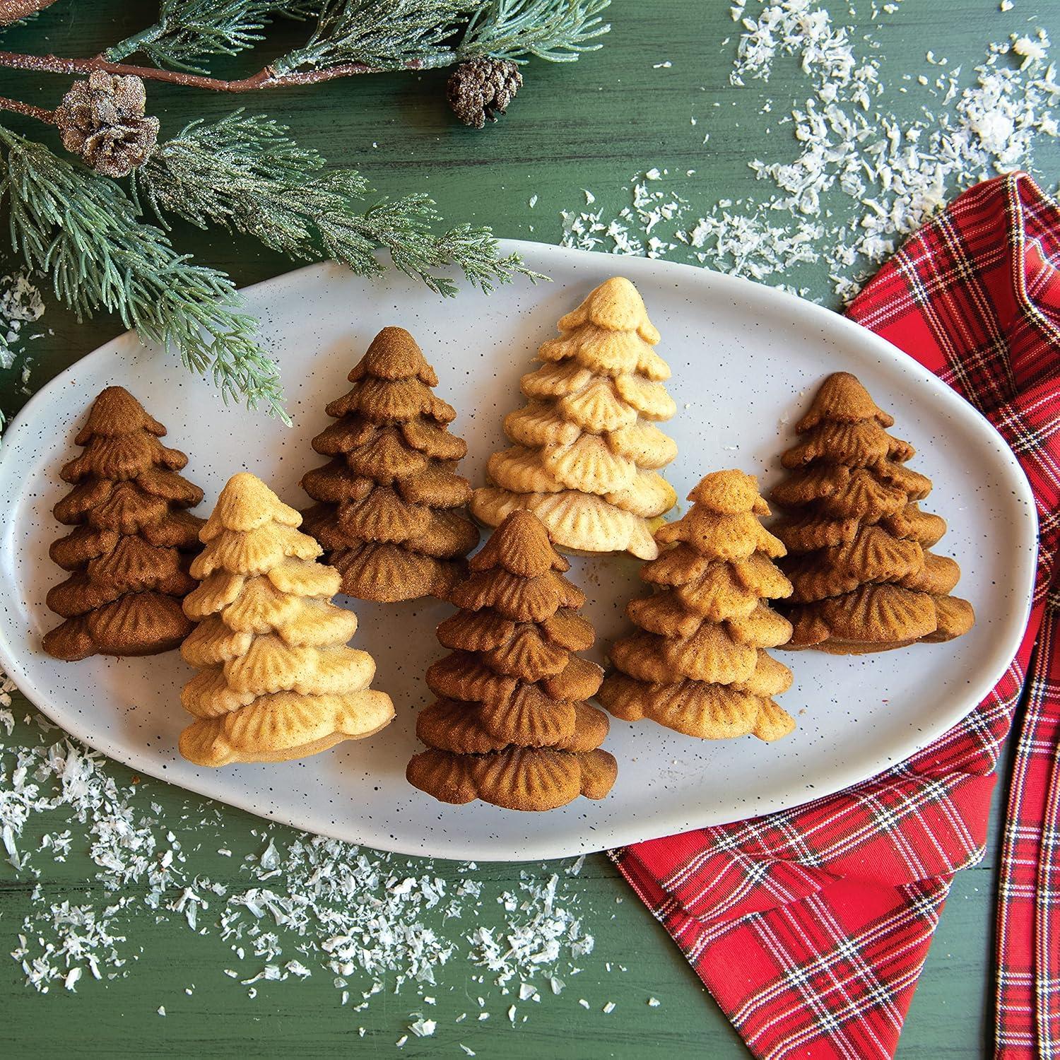 imageNordic Ware Evergreen Cakelets25 Cup Capacity