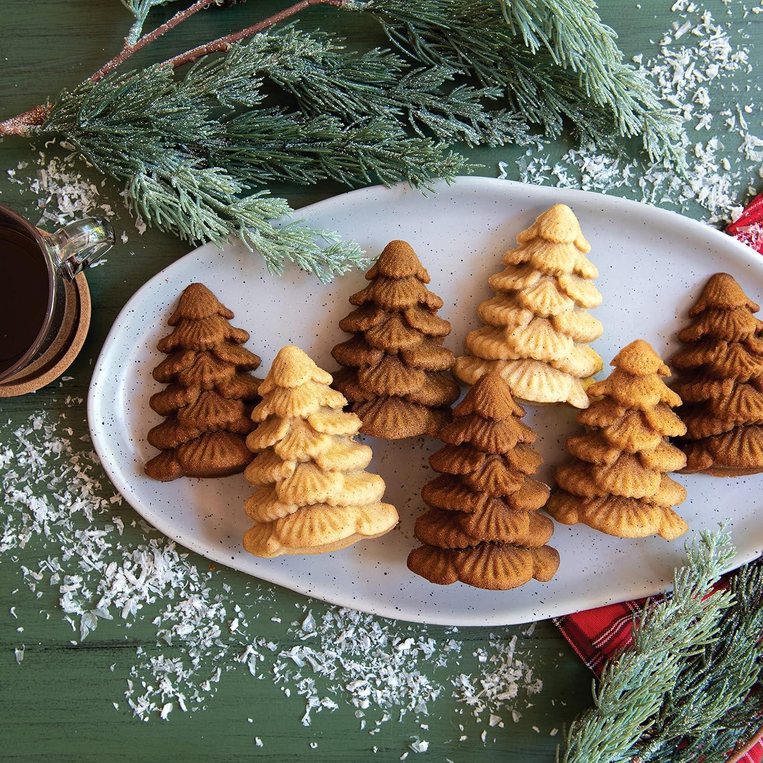 imageNordic Ware Evergreen Cakelets25 Cup Capacity