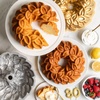 Nordic Ware Laurel Wreath Bundt, 10-Cup, Gold